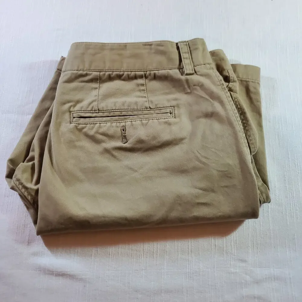 Banana Republic Mens Size 35 Khaki Chino Shorts Beige Tan Flat Front Stretch